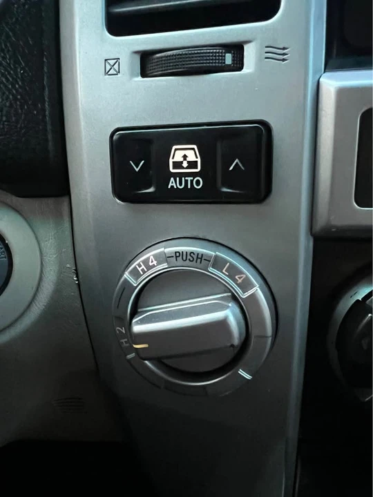 2005 Toyota 4Runner 4th Gen - Image 16 of 20