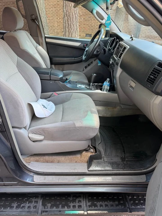 2005 Toyota 4Runner 4th Gen - Image 12 of 14