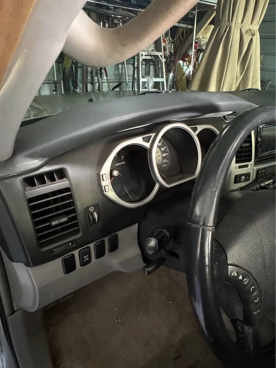 2005 Toyota 4Runner 4th Gen - Image 6 of 8