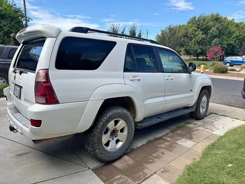 2005 Toyota 4Runner SR5 Sport Utility 4D