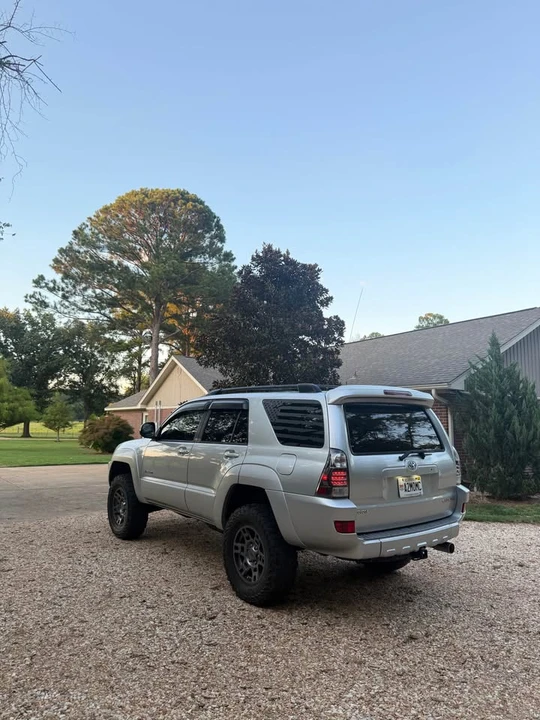2005 Toyota 4Runner 4th Gen - Image 6 of 14