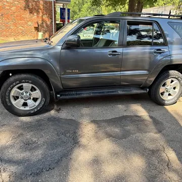 2005 Toyota 4Runner SR5 Sport Utility 4D