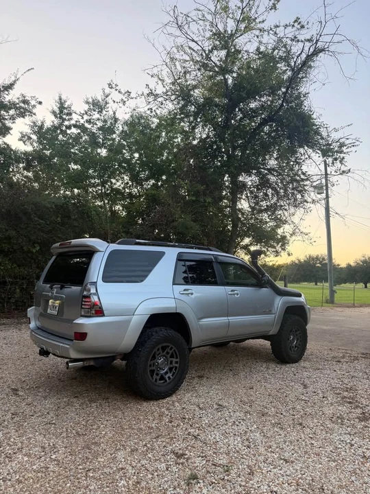 2005 Toyota 4Runner 4th Gen - Image 8 of 14