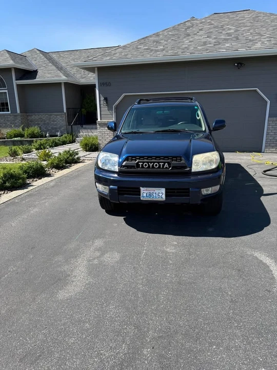 2005 Toyota 4Runner 4th Gen - Image 3 of 9
