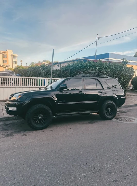2005 Toyota 4Runner 4th Gen - Image 4 of 10