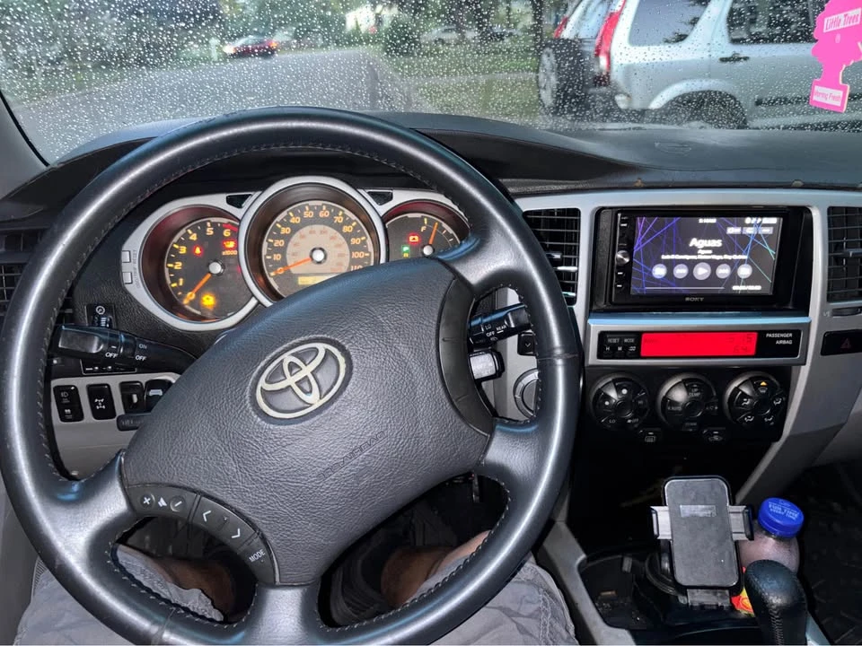 2005 Toyota 4Runner 4th Gen - Image 2 of 5