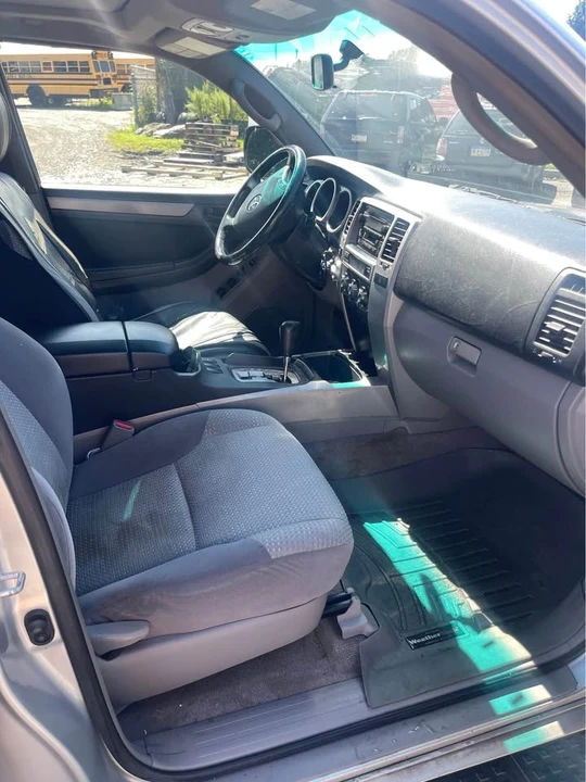 2005 Toyota 4Runner 4th Gen - Image 10 of 14