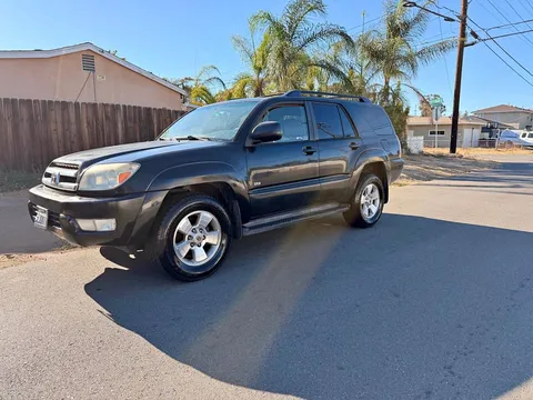 2005 Toyota 4Runner SR5 Sport Utility 4D
