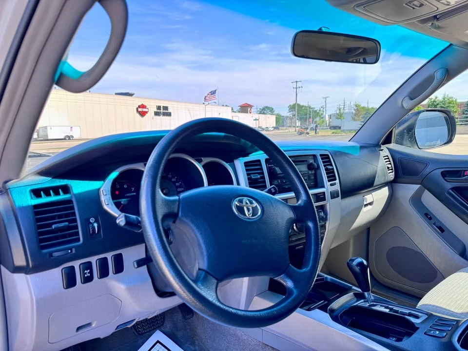 2005 Toyota 4Runner 4th Gen - Image 9 of 19