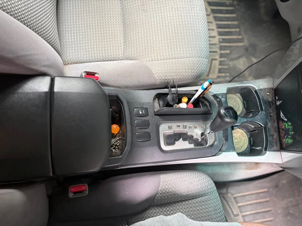 2005 Toyota 4Runner 4th Gen - Image 9 of 16