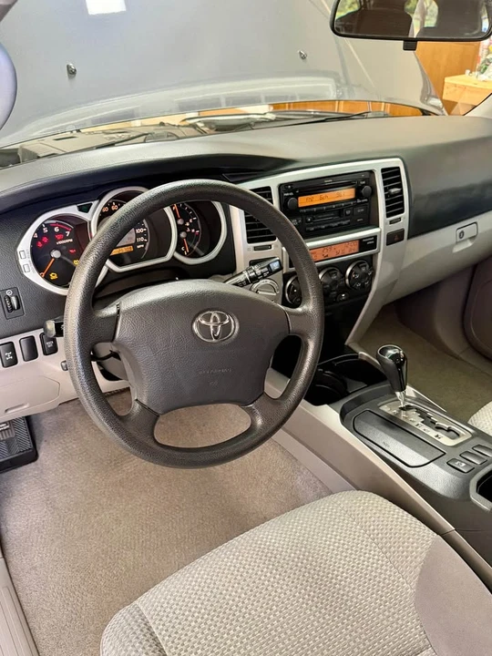 2005 Toyota 4Runner 4th Gen - Image 8 of 19