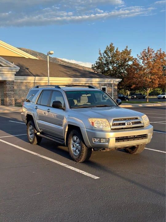2005 Toyota 4Runner 4th Gen - Image 2 of 15