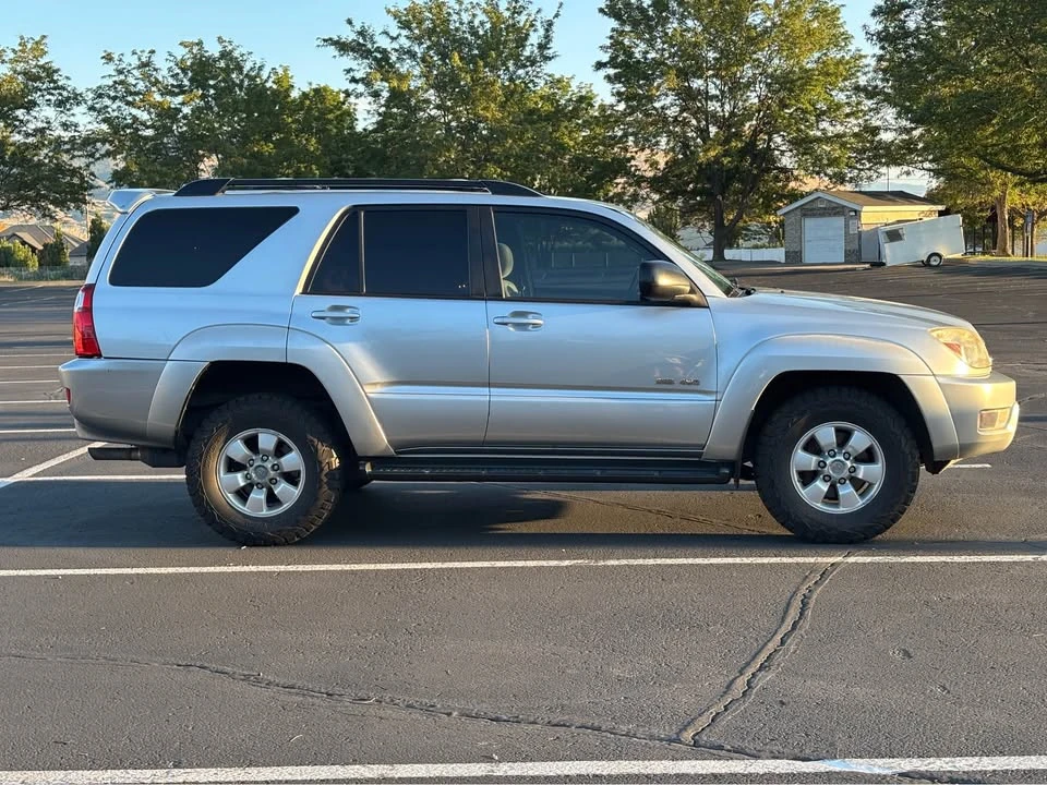 2005 Toyota 4Runner 4th Gen - Image 4 of 15
