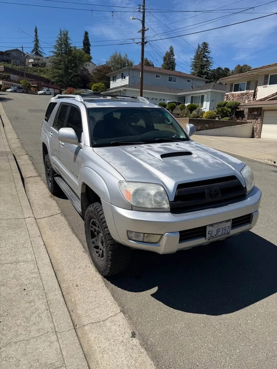 2005 Toyota 4Runner 4th Gen - Image 4 of 9