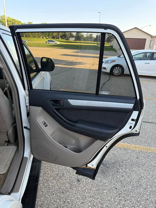 2005 Toyota 4Runner 4th Gen - Image 14 of 20