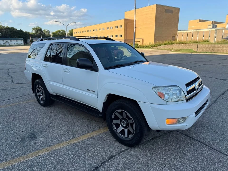 2005 Toyota 4Runner 4th Gen - Image 2 of 20