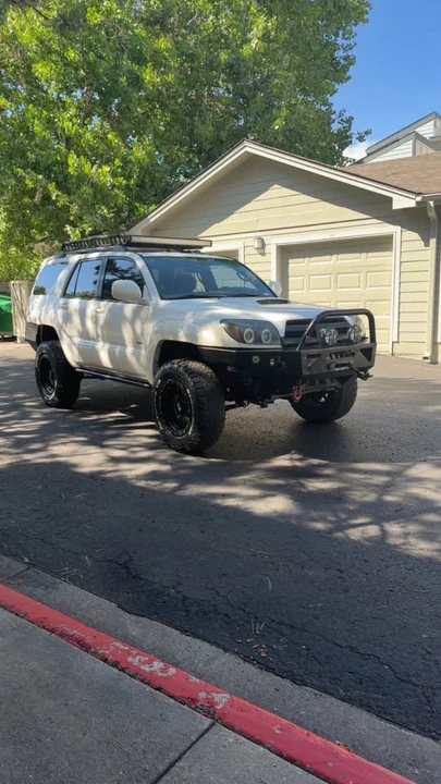 2005 Toyota 4Runner 4th Gen - Image 3 of 15