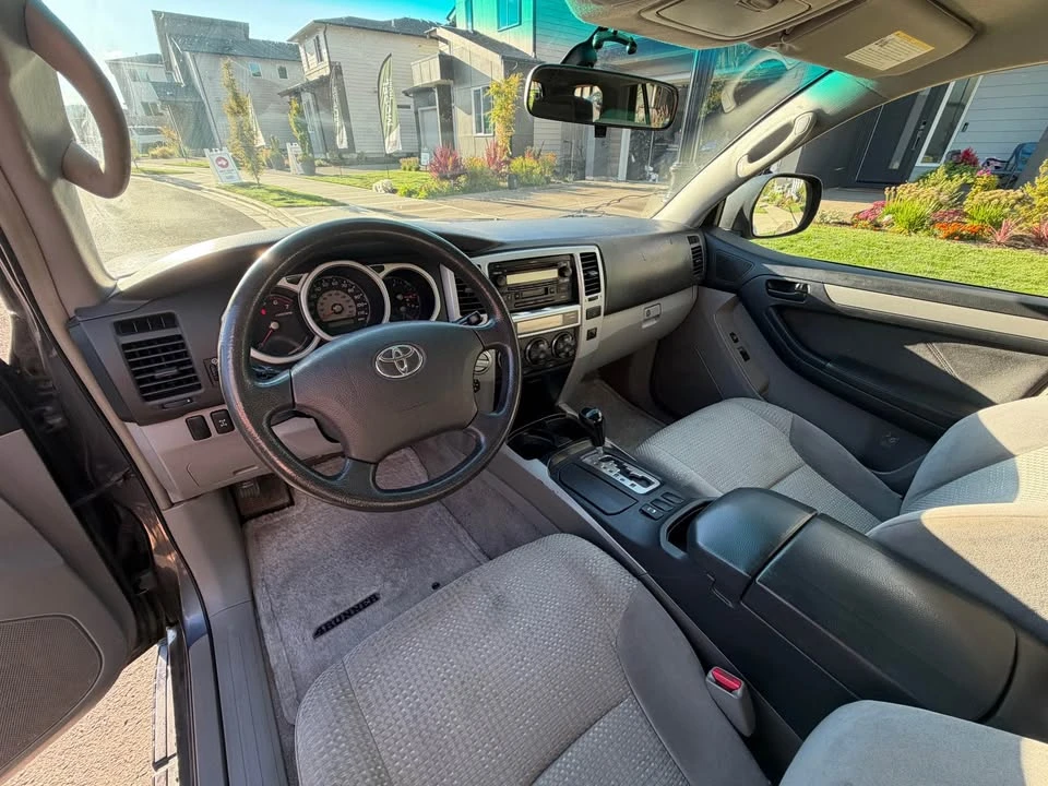 2005 Toyota 4Runner 4th Gen - Image 13 of 17