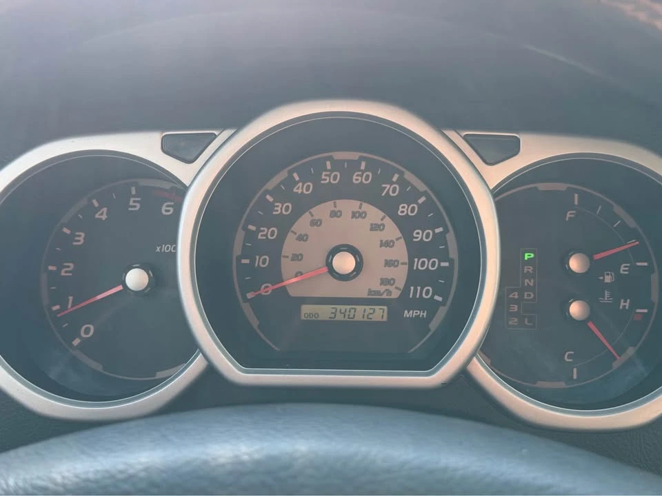 2005 Toyota 4Runner 4th Gen - Image 12 of 17