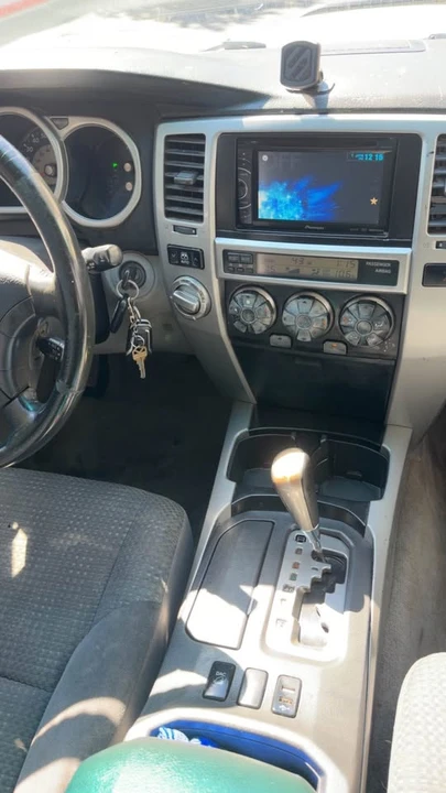 2005 Toyota 4Runner 4th Gen - Image 13 of 16
