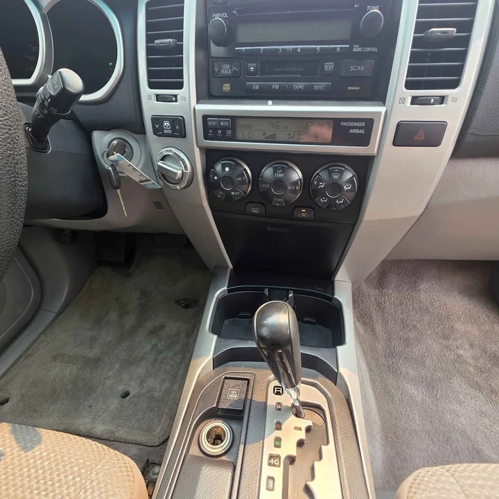 2005 Toyota 4Runner 4th Gen - Image 8 of 14