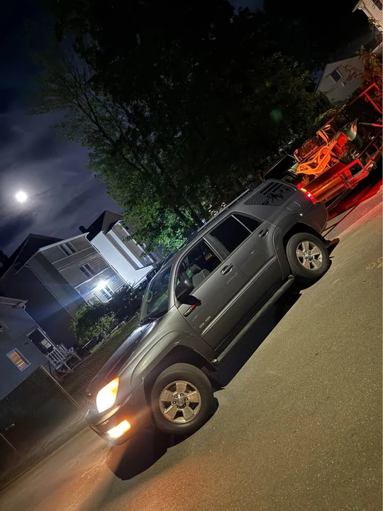 2005 Toyota 4Runner 4th Gen - Image 2 of 8