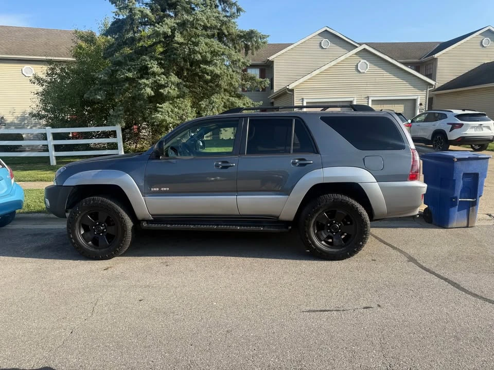 2005 Toyota 4Runner 4th Gen - Image 4 of 8