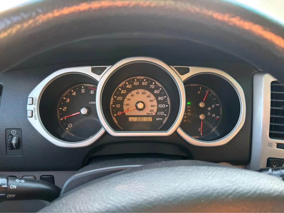 2005 Toyota 4Runner 4th Gen - Image 12 of 15