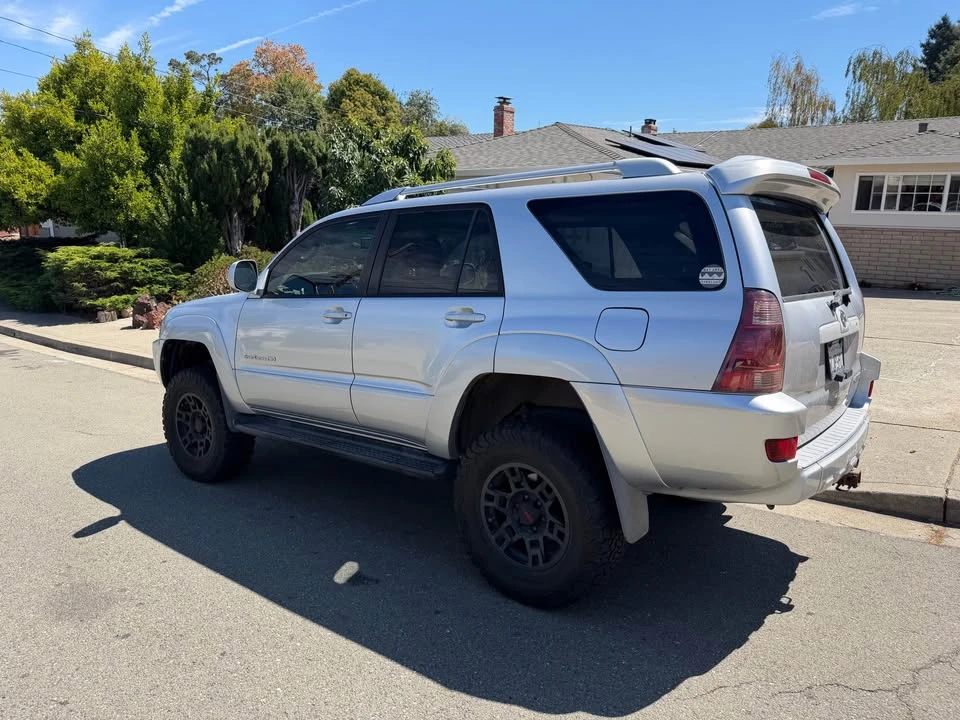 2005 Toyota 4Runner 4th Gen - Image 3 of 9