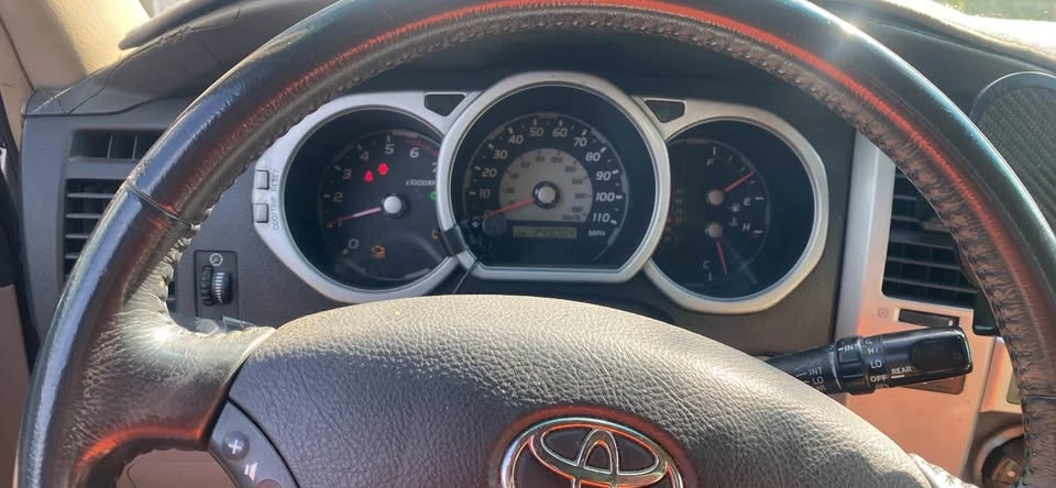 2005 Toyota 4Runner 4th Gen - Image 5 of 7