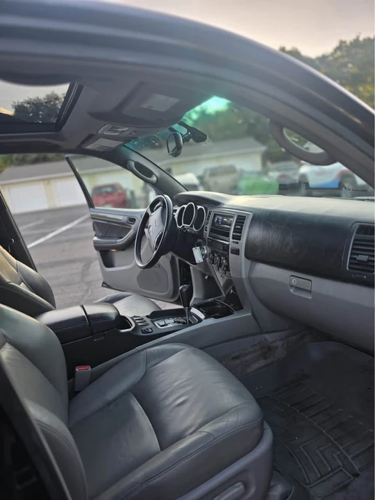 2005 Toyota 4Runner 4th Gen - Image 3 of 8
