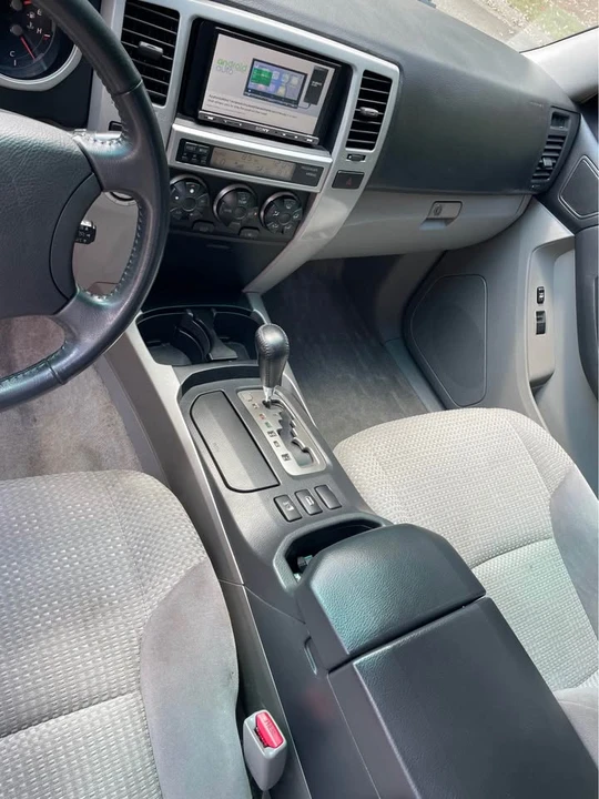 2005 Toyota 4Runner 4th Gen - Image 2 of 4