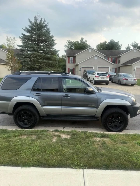 2005 Toyota 4Runner 4th Gen - Image 5 of 8
