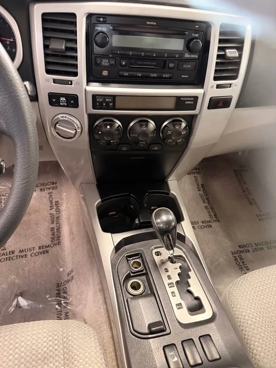 2005 Toyota 4Runner 4th Gen - Image 12 of 17