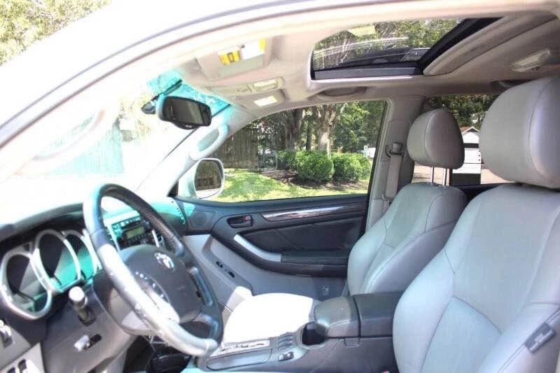 2005 Toyota 4Runner 4th Gen - Image 9 of 12