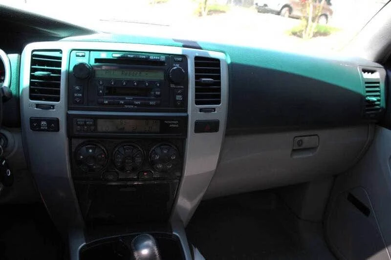 2005 Toyota 4Runner 4th Gen - Image 8 of 12