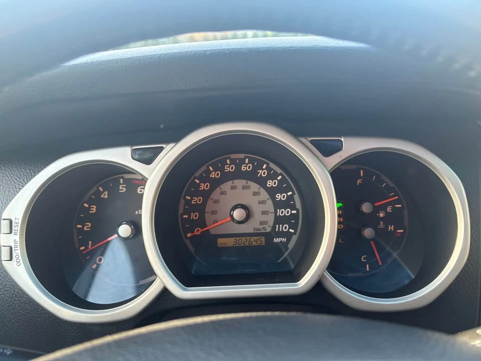 2005 Toyota 4Runner 4th Gen - Image 9 of 14