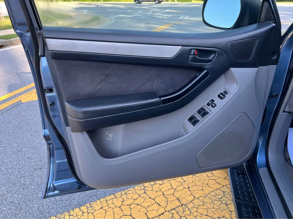 2005 Toyota 4Runner 4th Gen - Image 7 of 18