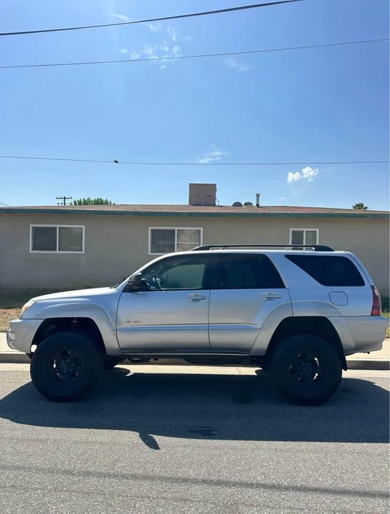 2005 Toyota 4Runner 4th Gen - Image 4 of 11