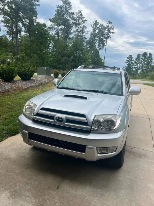 2005 Toyota 4Runner 4th Gen - Image 2 of 9