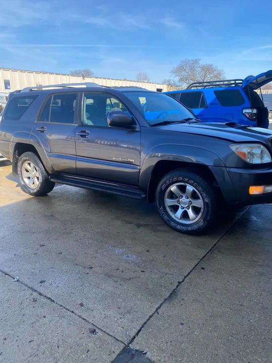 2005 Toyota 4Runner 4th Gen - Image 13 of 21