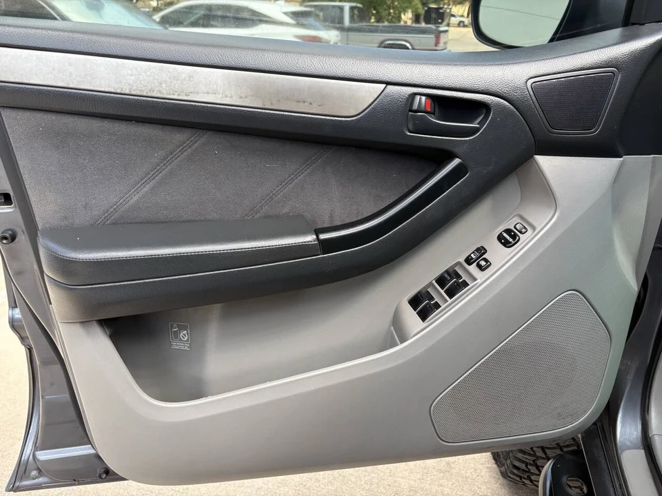 2005 Toyota 4Runner 4th Gen - Image 17 of 21