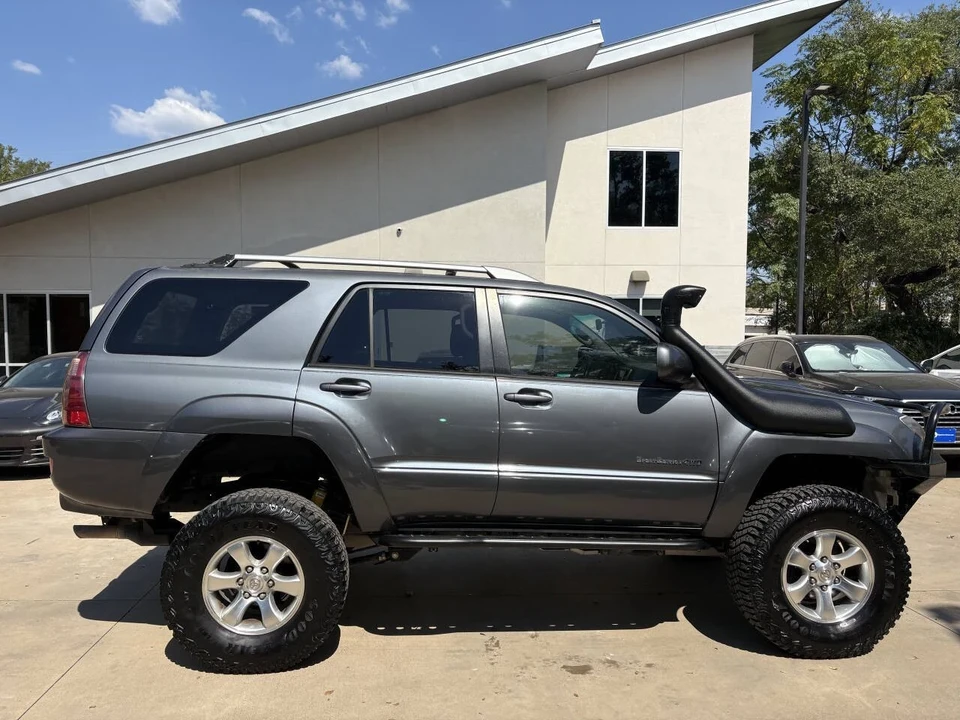 2005 Toyota 4Runner 4th Gen - Image 3 of 21