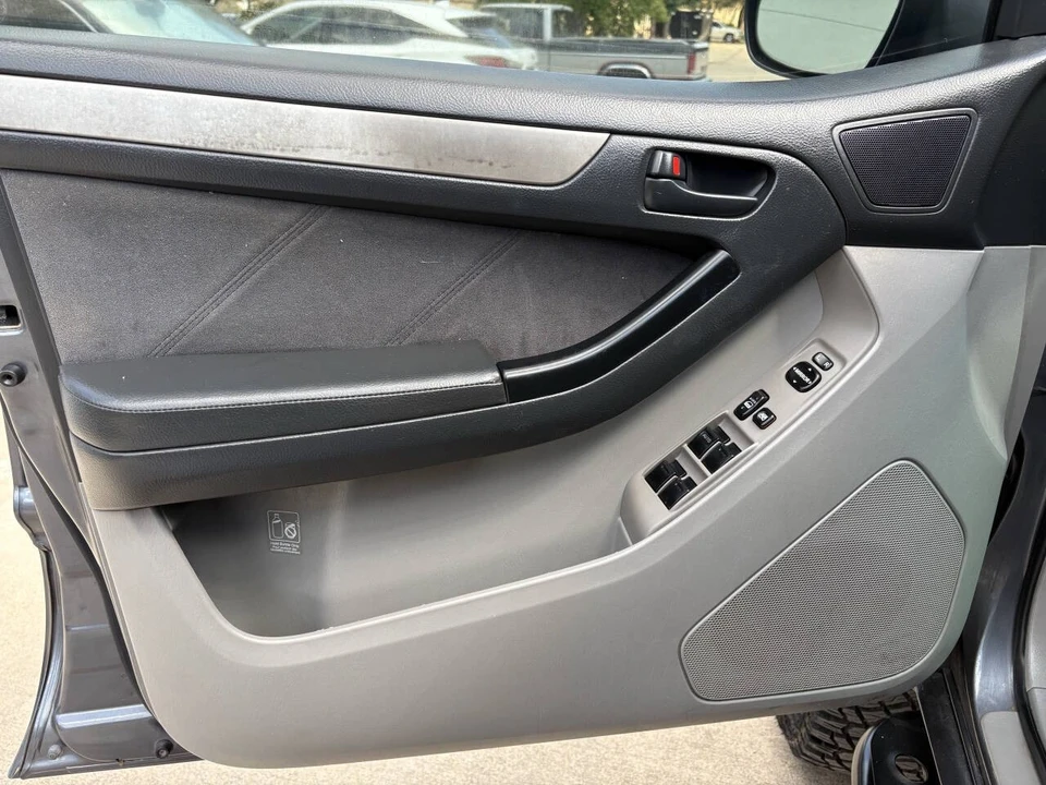 2005 Toyota 4Runner 4th Gen - Image 17 of 21