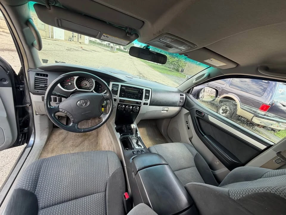 2005 Toyota 4Runner 4th Gen - Image 11 of 17