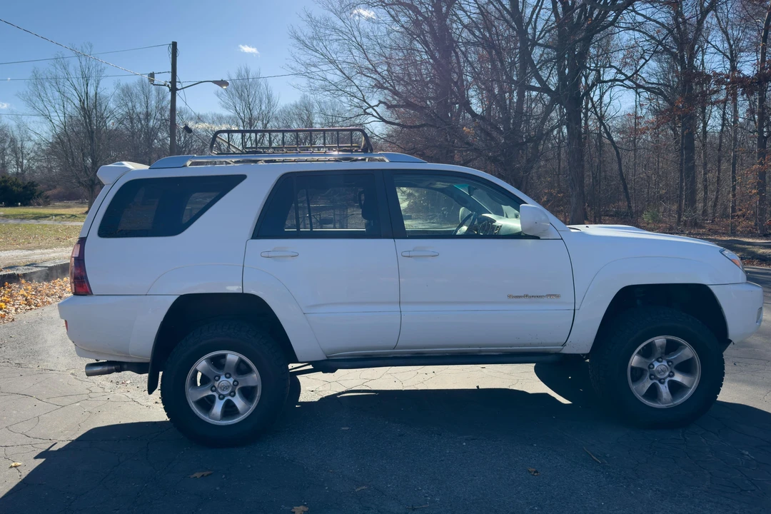 2005 Toyota 4Runner 4th Gen - Image 14 of 31