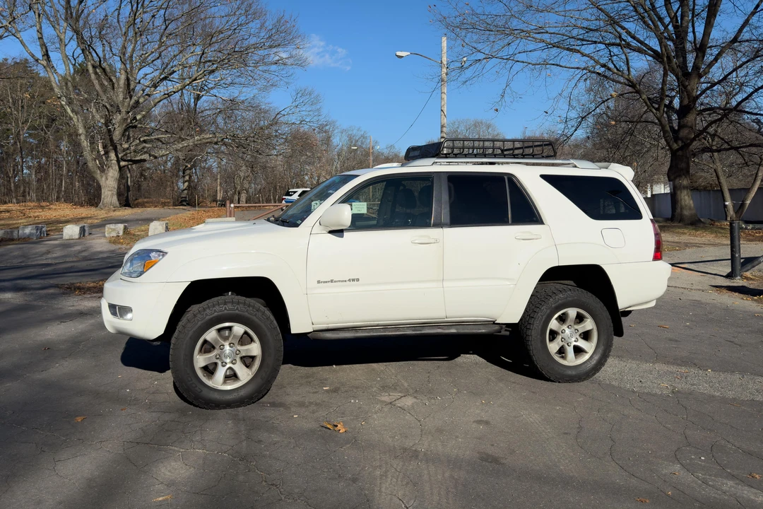 2005 Toyota 4Runner 4th Gen - Image 9 of 31