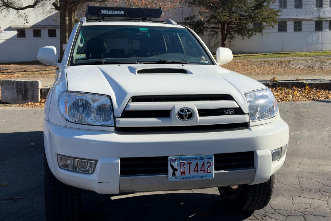 2005 Toyota 4Runner 4th Gen - Image 2 of 31