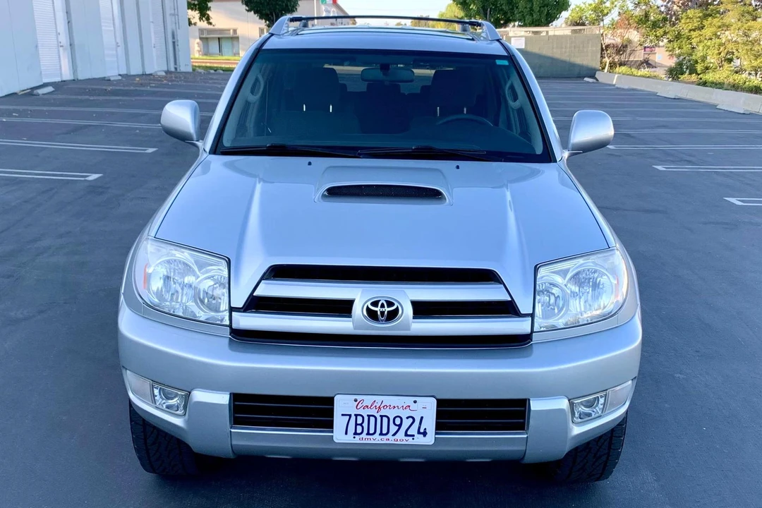 2005 Toyota 4Runner 4th Gen - Image 2 of 5