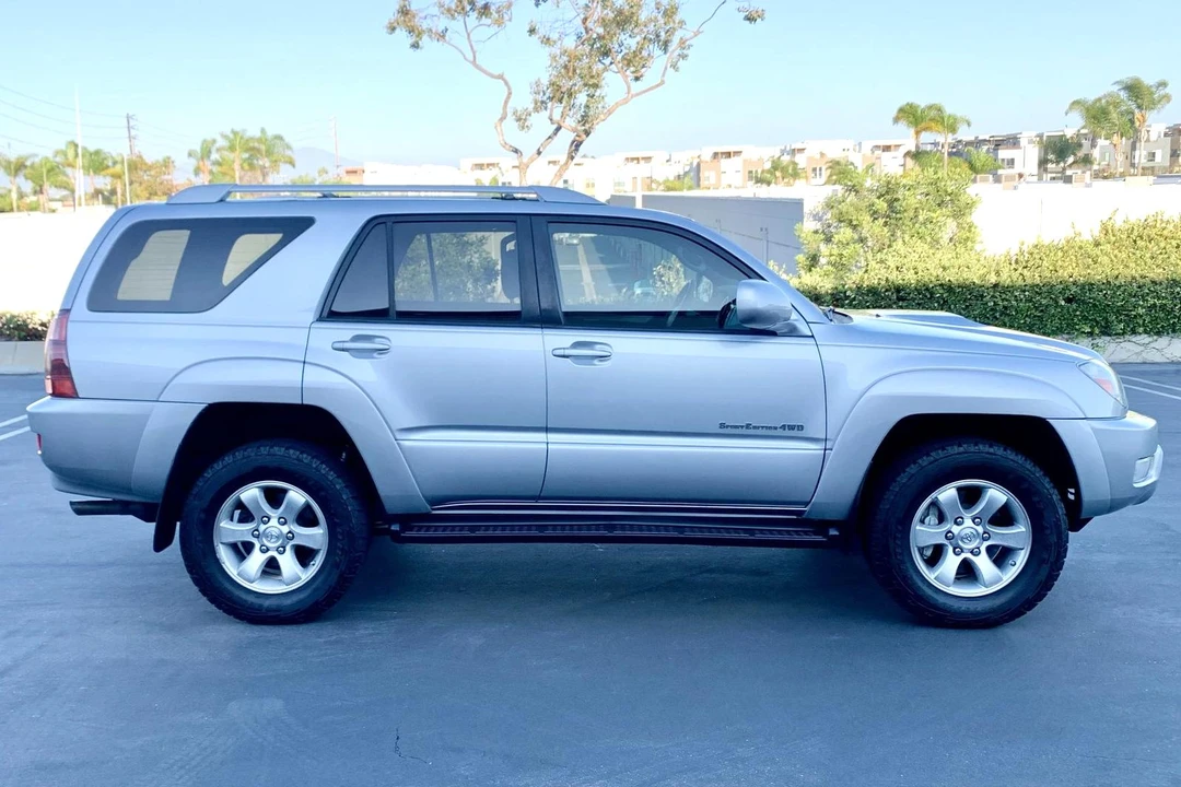 2005 Toyota 4Runner 4th Gen - Image 3 of 5